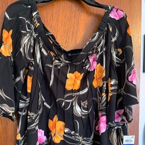 Off the shoulder floral shirt NWT